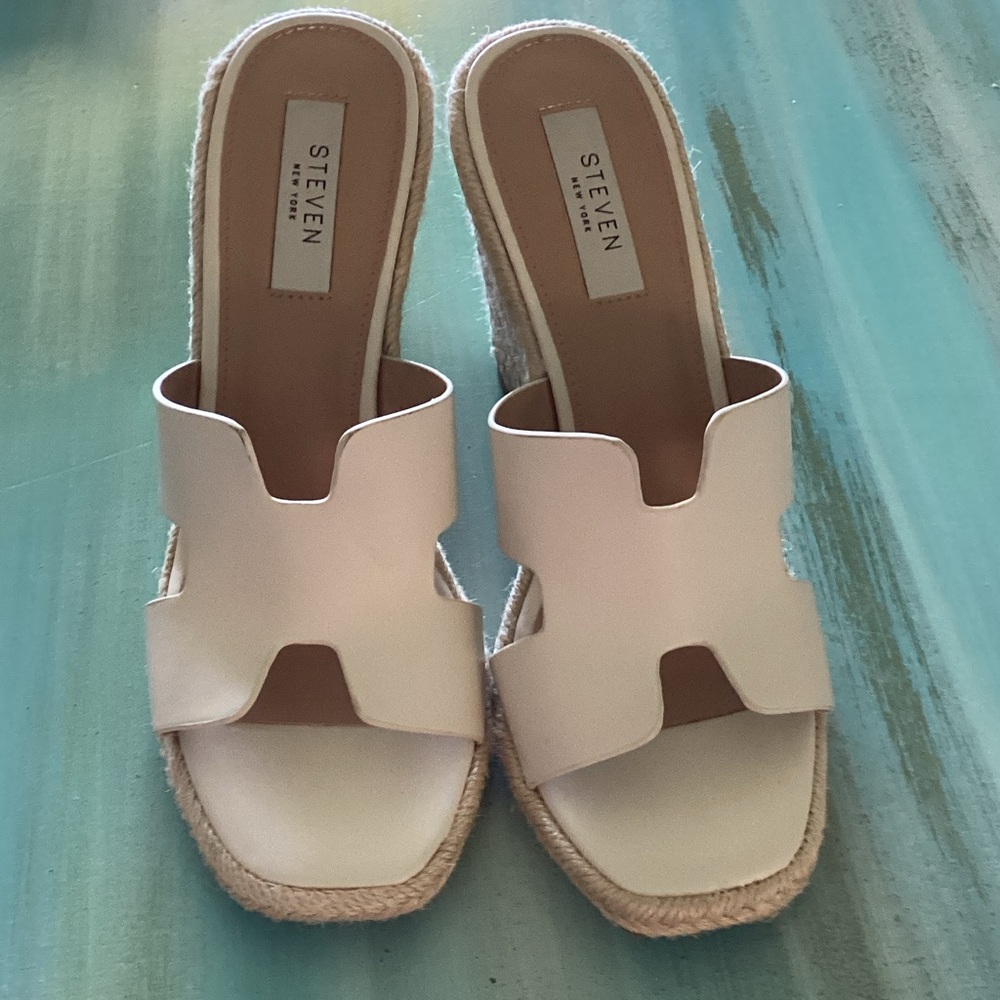 Seven7 Women's Tan Espadrille Slides